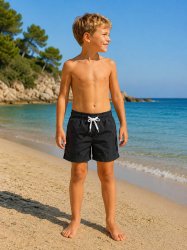 Badshorts för pojkar i svart färg