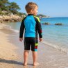 Swimpy UV-badbyxor i svart för barn 2–4 år med färgade sidopaneler. Perfekta badbyxor för simskola och strand.