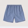 Badshorts med snöre och resår i midjan. Snabbtorkande material.