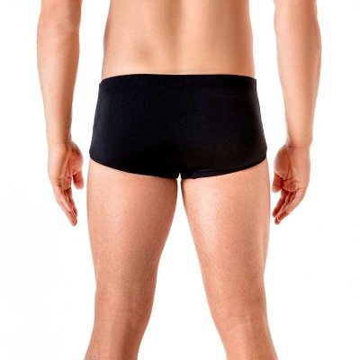Badbyxor till herr från nike. I modellen square leg brief. Finns för omgående leveras