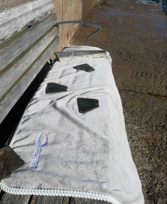 Microfiberhandduk till träning, strand och bad. Mjuk handduk.