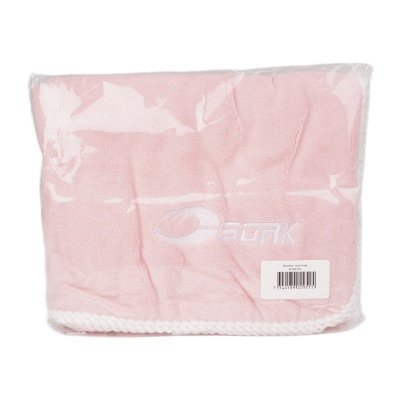 Rosa microfiberhandduk, supermjuk och snabbtorkande med fluffig kant och vit brodyr – stilfull och perfekt present. Bra kvalite,